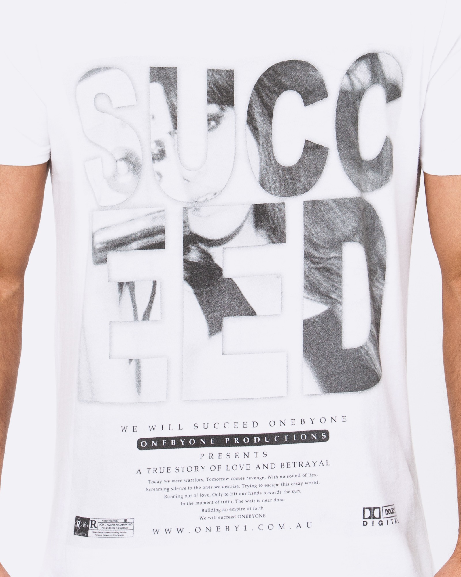 SUCCEED WHITE TEE
