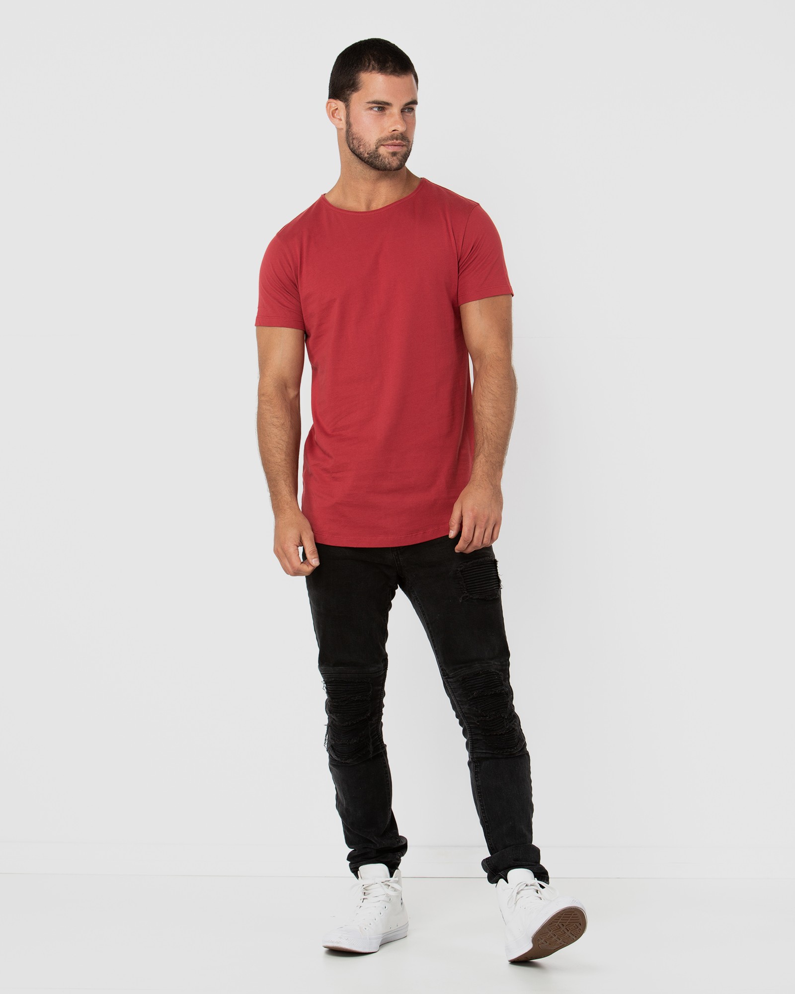 CLASSIC RED TEE
