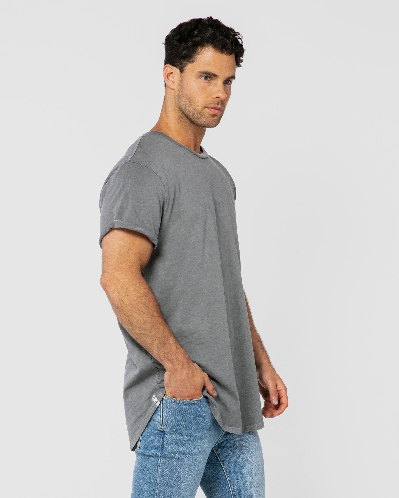 SIGNATURE GREY TEE