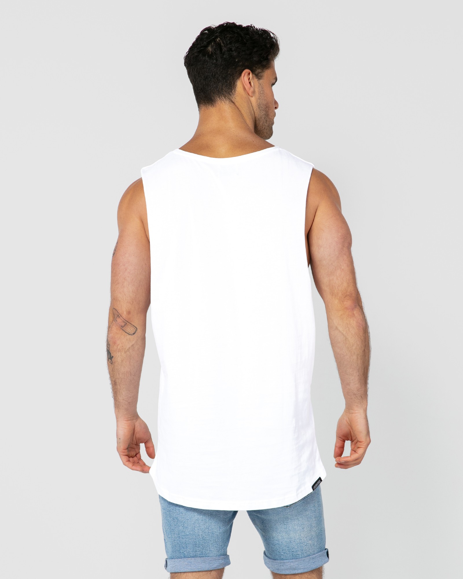 CLASSIC WHITE TANK