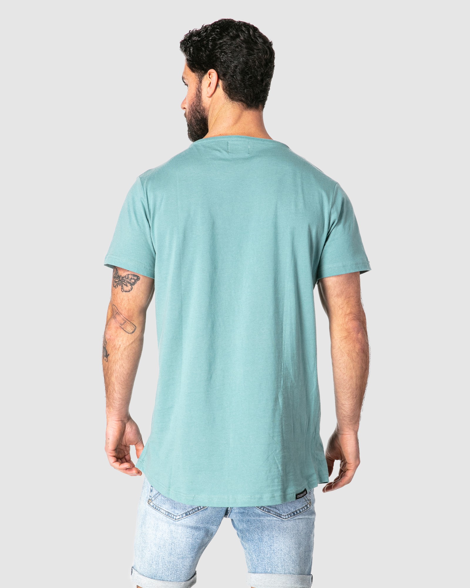 CLASSIC OCEAN BLUE TEE