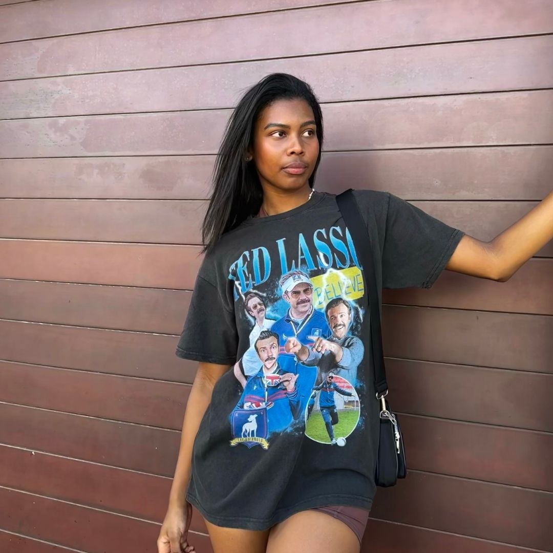 VINTAGE TED LASSO TRIBUTE T-SHIRT