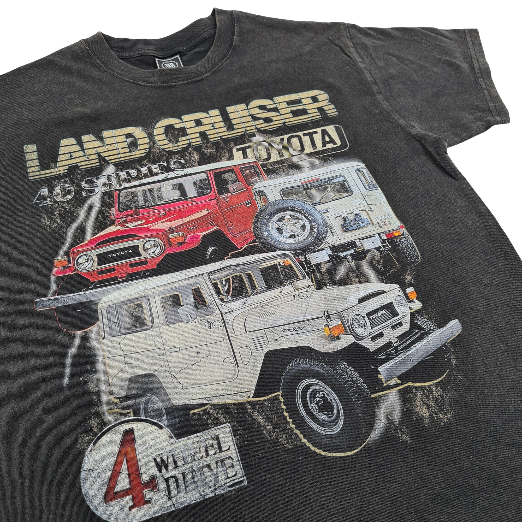 VINTAGE 40 SERIES T-SHIRT