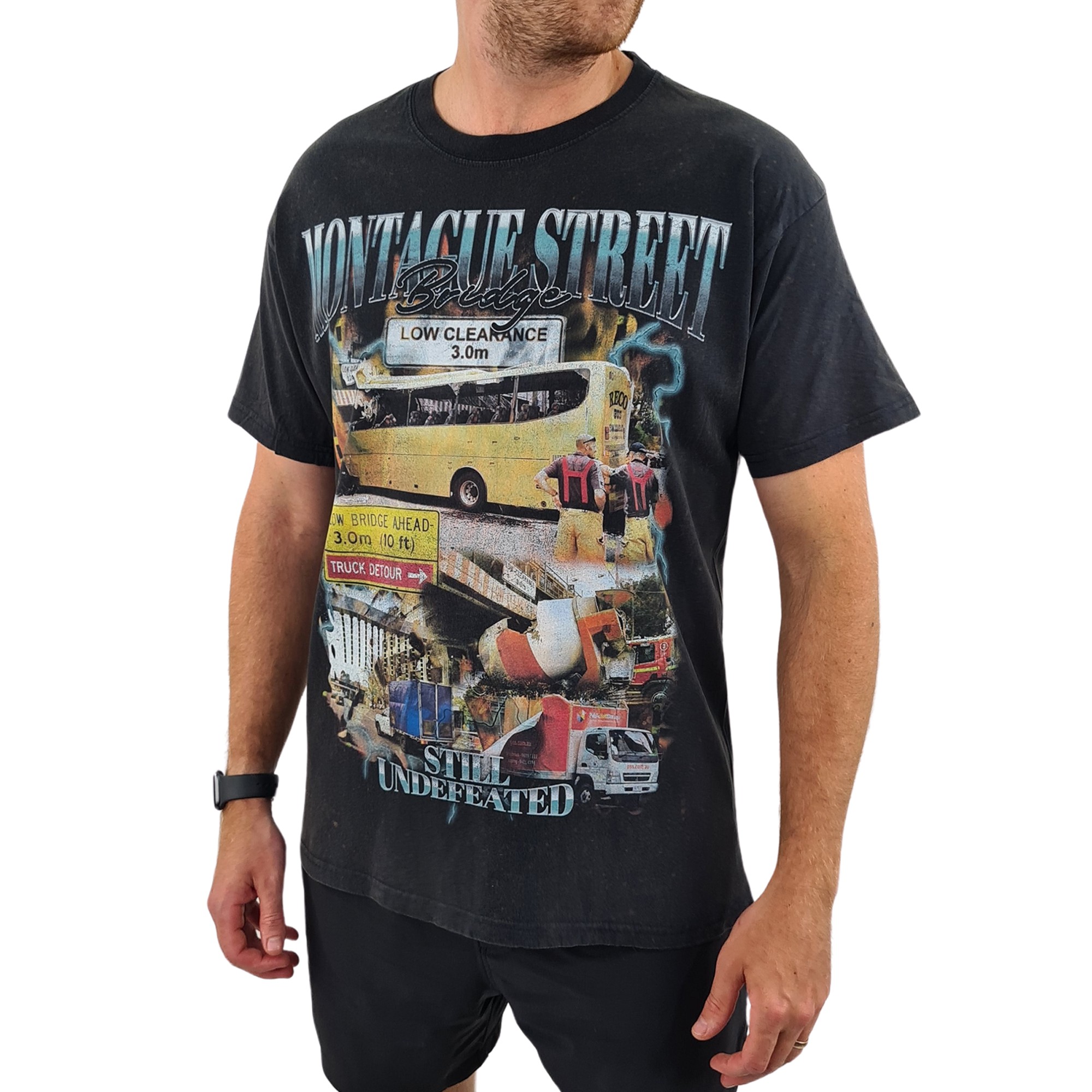 VINTAGE MONTAGUE STREET BRIDGE T-SHIRT