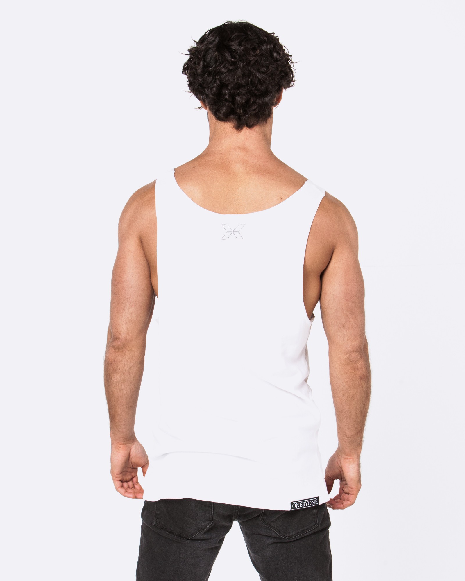 COMES AND GOES WHITE SINGLET